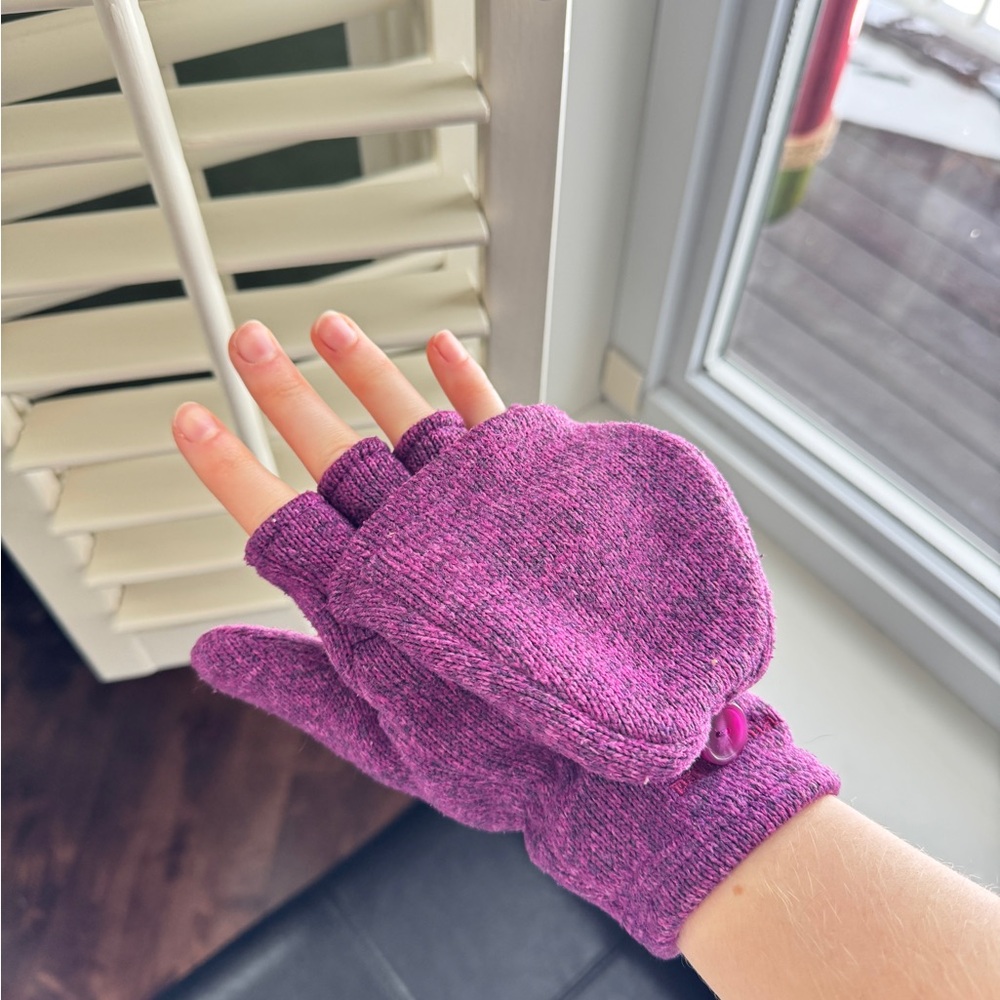 Purple Patagonia Mittens